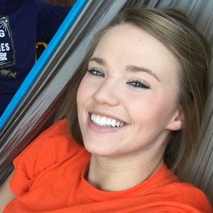 Meet your Posher, Shelby